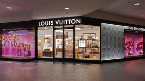 louis vuitton minneapolis edina galleria|galleria edina store directory.